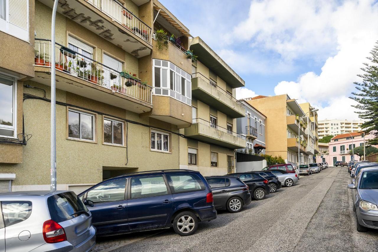Whome Peaceful Alges Family Home Away From City Noise Lissabon Exterior foto